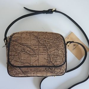 NWT Patricia Nash 'Belleau' Crossbody